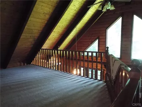 Entry Way - 203 Deep Springs Dr, Sullivan, NY 13037 photo 7 of 9