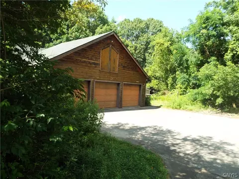 Exterior - 203 Deep Springs Dr, Sullivan, NY 13037 photo 5 of 12