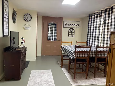 Dining - 25 Washer Rd, Schroeppel, NY 13135 photo 1 of 1