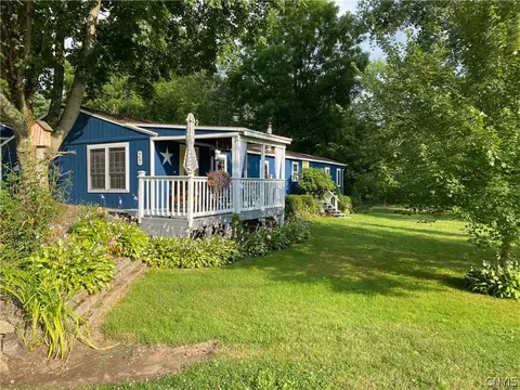 Exterior - 25 Washer Rd, Schroeppel, NY 13135 photo 3 of 3
