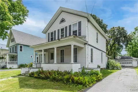 241 Mullin St, Watertown, NY 13601