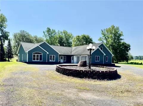 3810 Lysander Rd, Ira, NY 13033