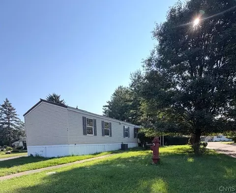 74 Mary St, Ithaca, NY 14850 photo 3