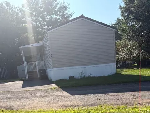 74 Mary St, Ithaca, NY 14850 photo 2