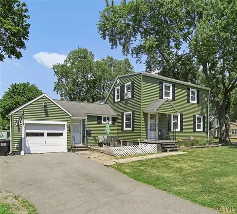 615 Matty Ave, Salina, NY 13211