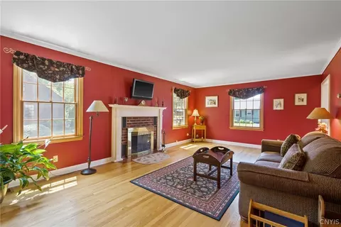 Living - 431 Sylvan St, Oneida, NY 13421 photo 3 of 3