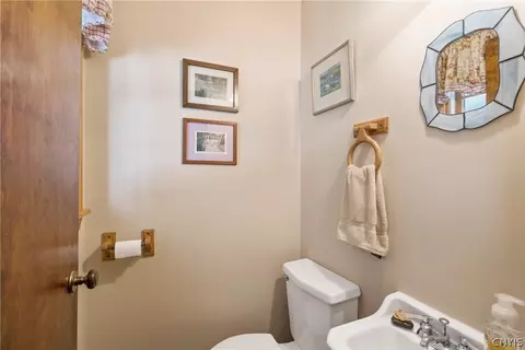 Bath - 431 Sylvan St, Oneida, NY 13421 photo 2 of 3