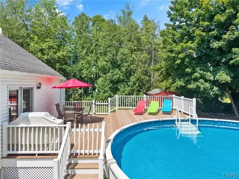 Exterior - 431 Sylvan St, Oneida, NY 13421 photo 13 of 13