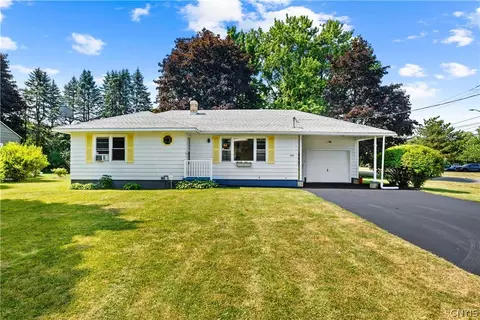 339 Lomond Pl, Utica, NY 13502