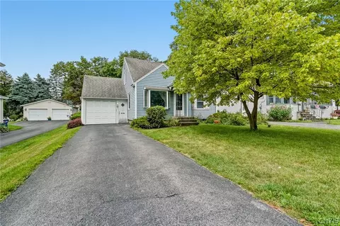 114 S Terry Rd, Geddes, NY 13219