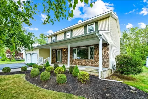 216 Ramblewood Dr, Deerfield, NY 13502