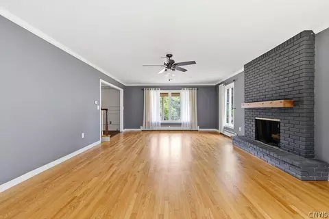 Living - 5190 Winterton Dr, Fayetteville, NY 13066 photo 5 of 7