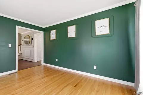 Living - 5190 Winterton Dr, Fayetteville, NY 13066 photo 6 of 7