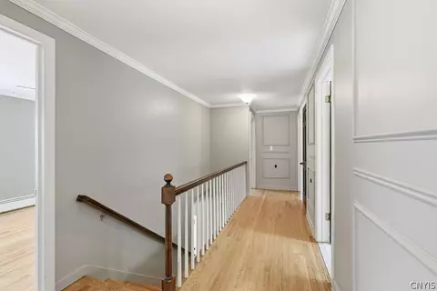 Entry Way - 5190 Winterton Dr, Fayetteville, NY 13066 photo 5 of 7