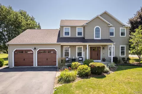 4198 Chokecherry, Liverpool, NY 13090