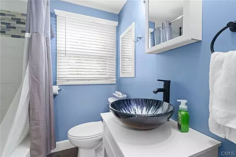 Bath - 108 Sutton Dr, Syracuse, NY 13219 photo 3 of 3