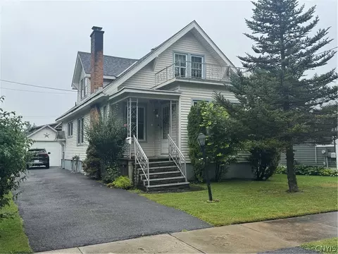 1409 Nellis Pl, Utica, NY 13502