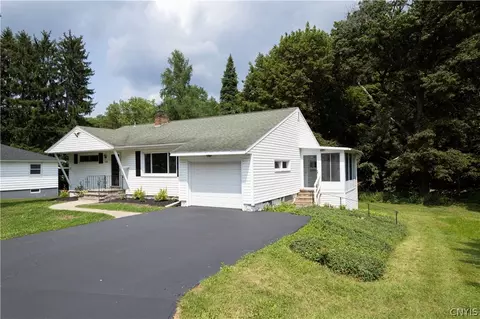 3402 Bellevue Ave, Onondaga, NY 13219