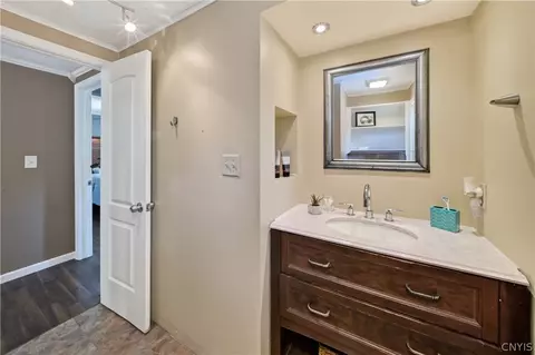 Bath - 557 Main St, Schroeppel, NY 13135 photo 5 of 5