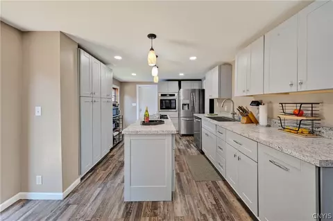 Kitchen - 557 Main St, Schroeppel, NY 13135 photo 5 of 7