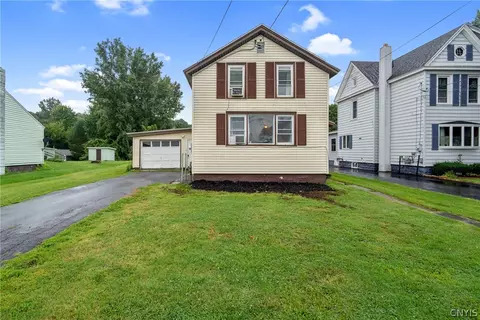 250 E Hoard St, Watertown, NY 13601