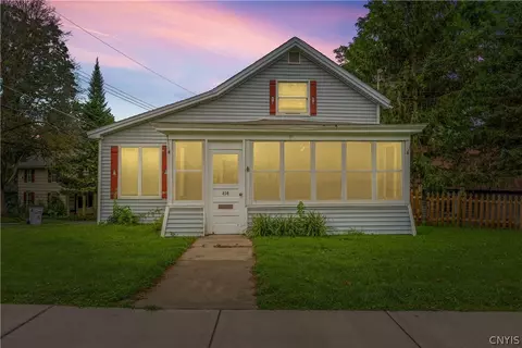 414 S Manlius St, Fayetteville, NY 13066