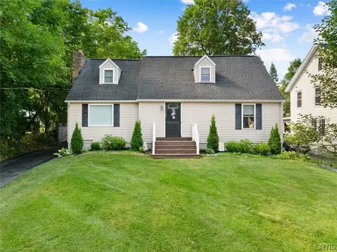 26 Kellogg St, Kirkland, NY 13323