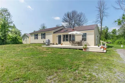 20432 S Shore Rd, Lyme, NY 13693