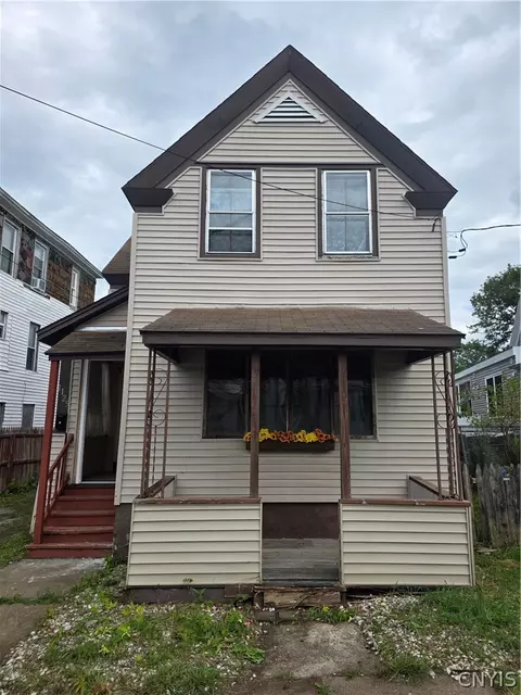 1125 Mc Quade, Utica, NY 13501