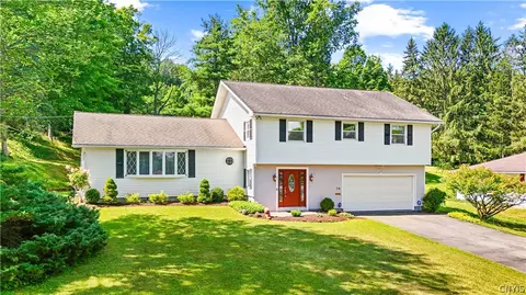 78 Taber Rd, New Hartford, NY 13413