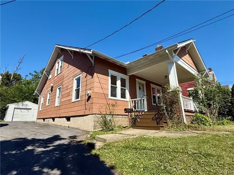 392 Mildred Ave, Syracuse, NY 13206