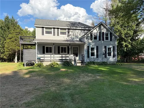 6994 Cove Rd, Durhamville, NY 13054