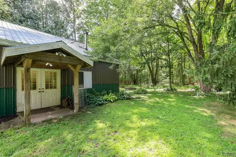 Exterior - 8243 Sixty Rd, Lysander, NY 13027 photo 12 of 14