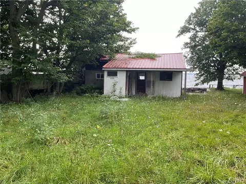 9602 1737, Brownville, NY 13615