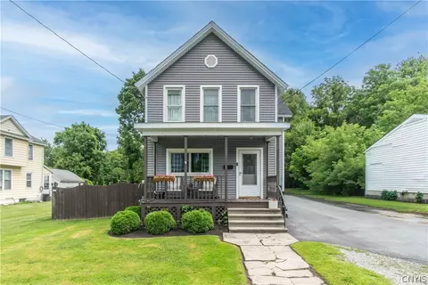 432 Cross St, Watertown, NY 13601