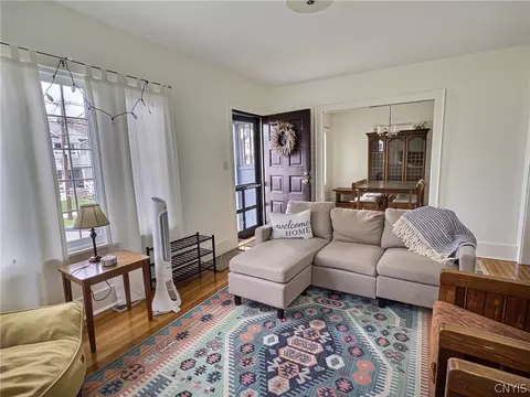 Entry Way - 123 Linden Ave, Ithaca, NY 14850 photo 2 of 4