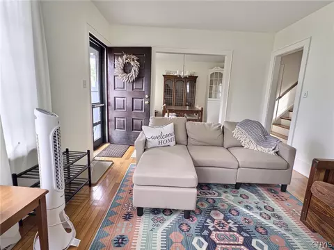 Entry Way - 123 Linden Ave, Ithaca, NY 14850 photo 1 of 4