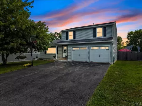 4059 Sweet Gum Ln, Liverpool, NY 13090