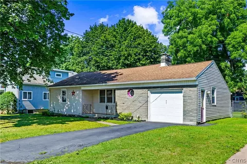 437 Spratt Pl, Utica, NY 13502