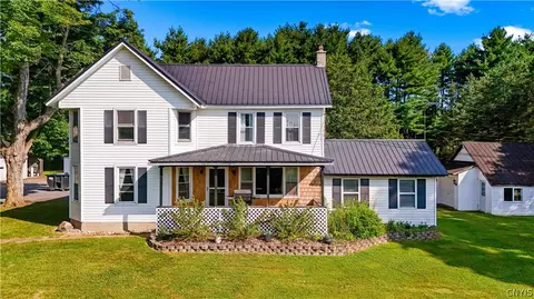 6657 Fairway Dr, Vernon, NY 13476