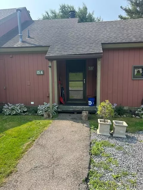 2016 Alpha Cir #15A, Cortland, NY 13045