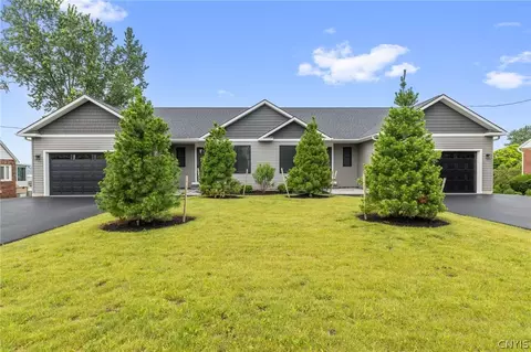 131 Old Liverpool Rd #A, Salina, NY 13088
