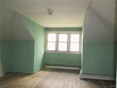 Bedroom - 431 Mohawk St, Herkimer, NY 13350 photo 6 of 8