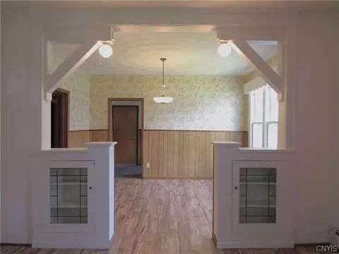 Living - 431 Mohawk St, Herkimer, NY 13350 photo 2 of 2