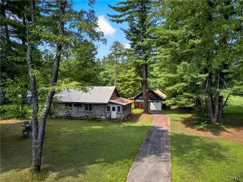 107 Kasoag Lake Rd, Altmar, NY 13302