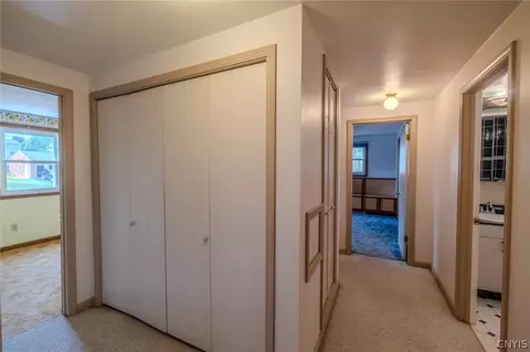 Entry Way - 125 Jay St, Sullivan, NY 13037 photo 2 of 2