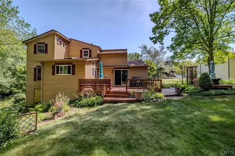 Exterior - 125 Jay St, Sullivan, NY 13037 photo 4 of 17