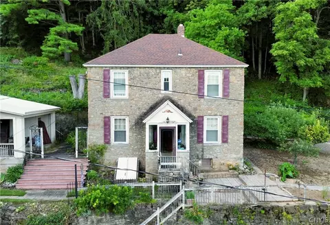 116 Diamond St, Little Falls, NY 13365