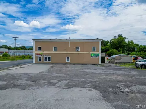 110 E State St, Herkimer, NY 13350 photo 6