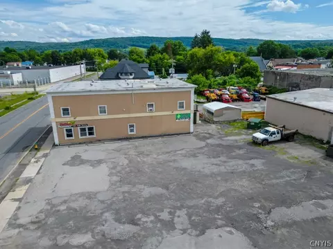 110 E State St, Herkimer, NY 13350 photo 7